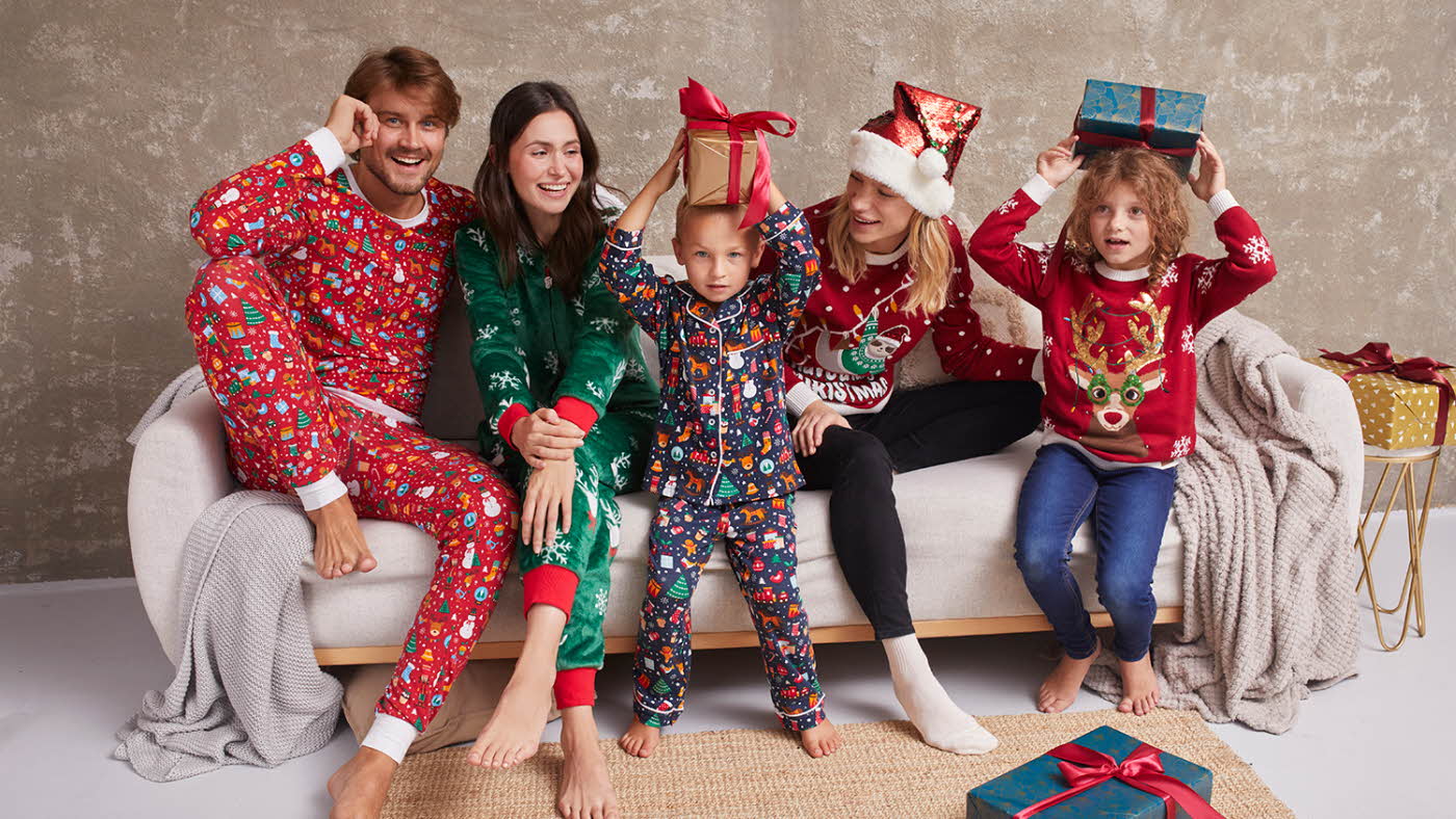 Familie i julepysjer